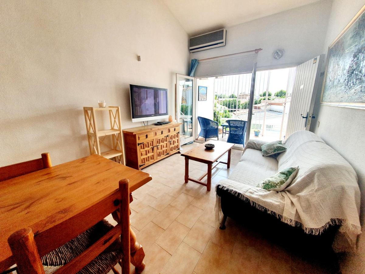 Bonita casa con terraza y patio Empuriabrava Esterno foto